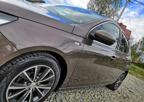 Peugeot 308 cena 34900 przebieg: 100000, rok produkcji 2016 z Tuchów małe 742